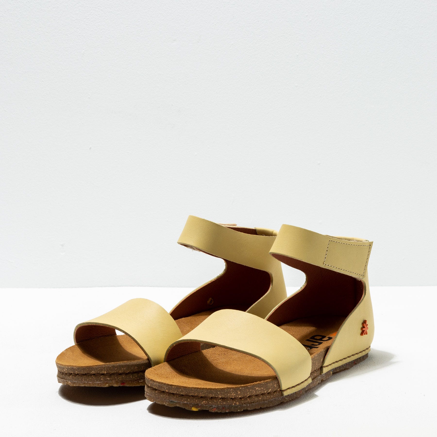 The Art Company New Collection Design and Quality Footwear 0382 CRETA Design and Quality Footwear The Art Company
