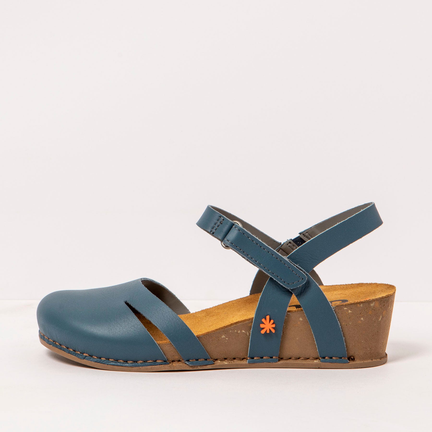 Art sandals hotsell